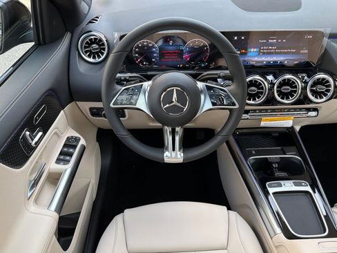 New 2026 Mercedes-Benz GLA 250 image 13