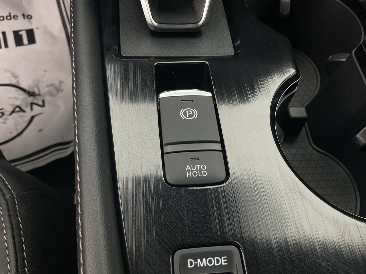 Used 2023 Nissan Rogue SL w/ SL Premium Package FWD image 24