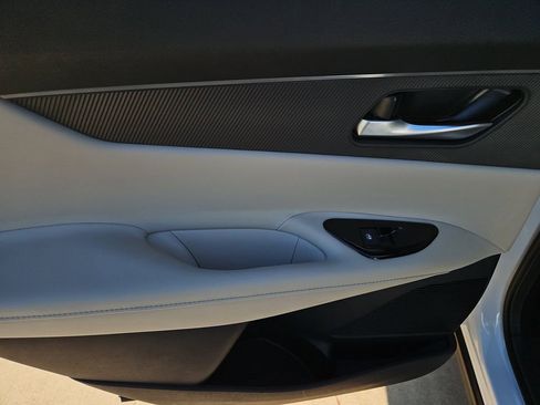 New 2026 Nissan Murano SV image 13