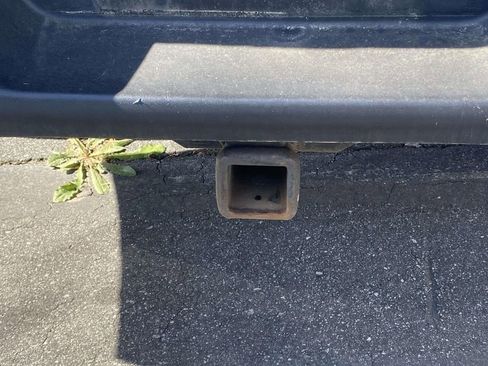 Used 2015 Ford F150 Lariat w/ Equipment Group 502A Luxury image 9