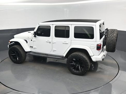 Used 2021 Jeep Wrangler Unlimited Sahara image 41