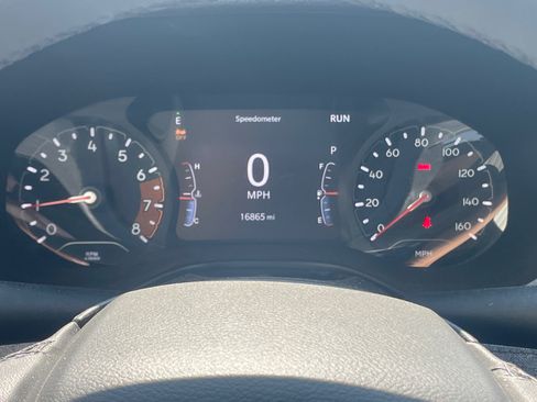 Used 2024 Jeep Compass Latitude AWD/4WD image 13