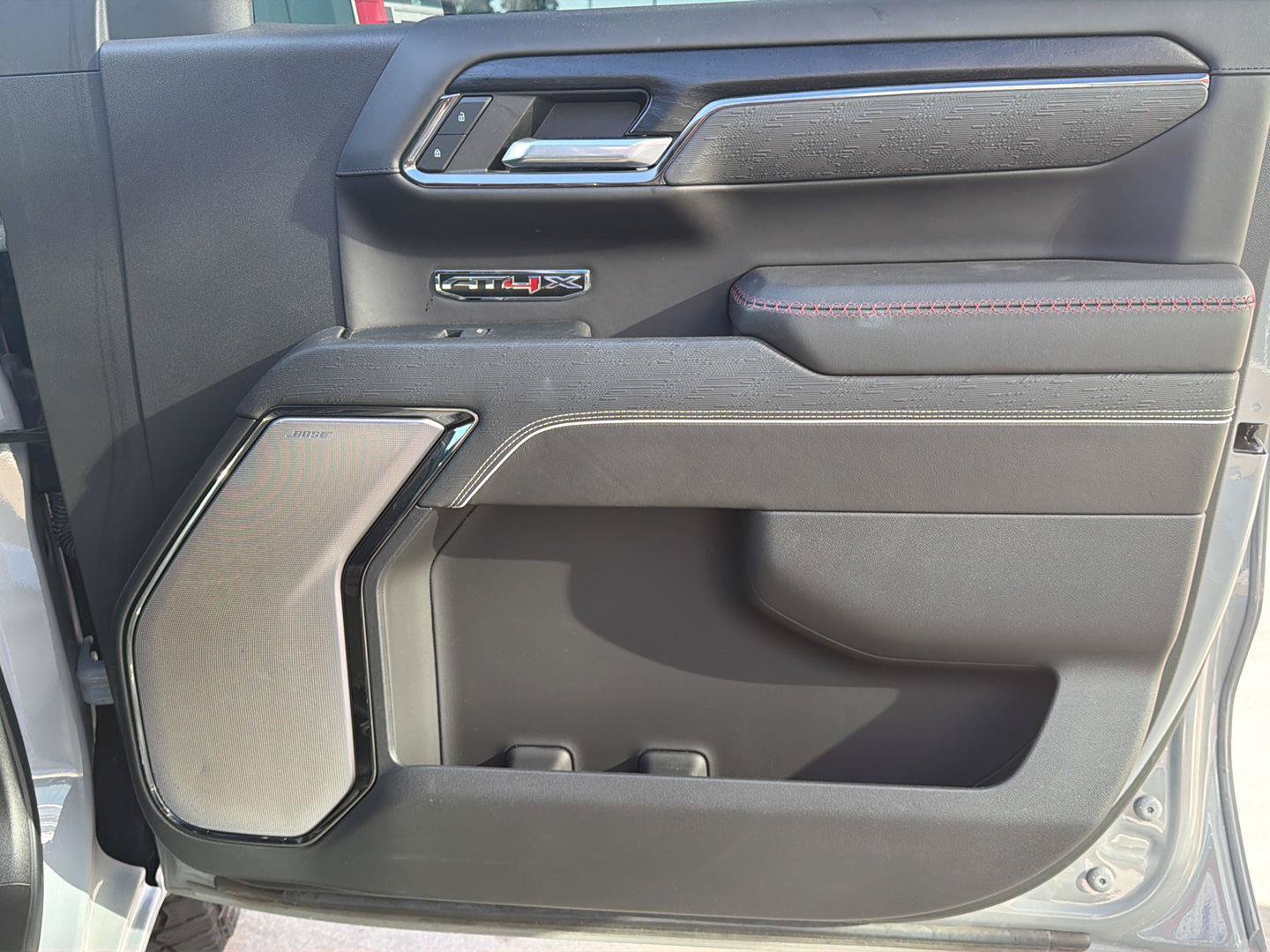 Used 2024 GMC Sierra 1500 AT4X AWD/4WD image 34