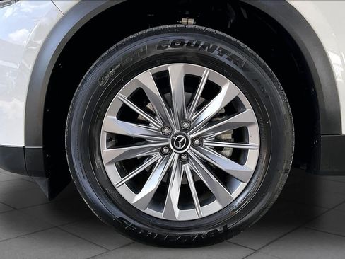 Used 2024 MAZDA CX-90 3.3 Turbo w/ Preferred Package AWD/4WD image 11