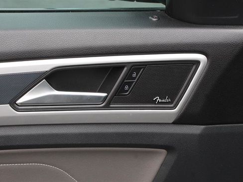 Used 2023 Volkswagen Atlas SEL Premium image 13