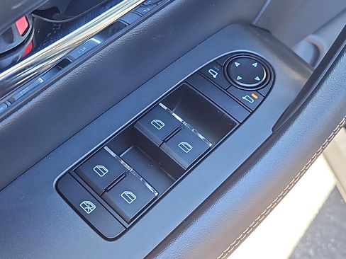 New 2026 MAZDA CX-90 3.3 Turbo w/ Preferred Package image 17