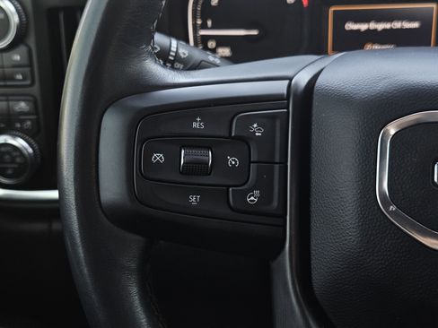 Used 2022 GMC Sierra 2500 AT4 w/ AT4 Preferred Package image 15