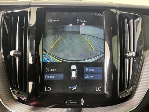 Used 2019 Volvo XC60 T5 R-Design w/ Protection Package Premier FWD image 19