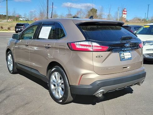 Used 2021 Ford Edge Titanium w/ Equipment Group 301A image 6