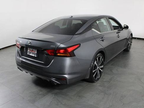 Certified 2019 Nissan Altima 2.5 SR FWD image 5