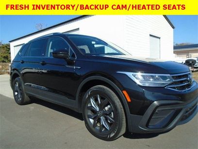 Used 2022 Volkswagen Tiguan SE