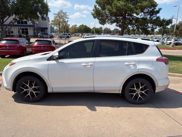 Used 2016 Toyota RAV4 SE w/ Advanced Technology Package FWD image 6