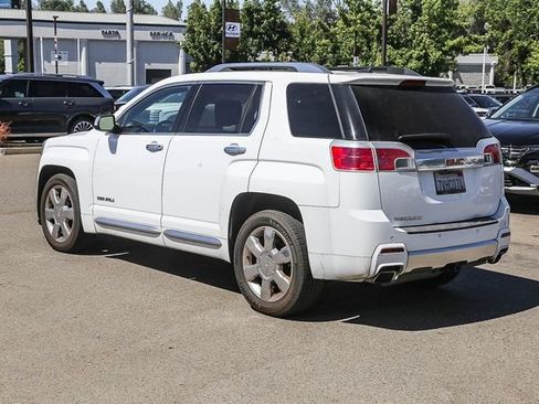 Used 2014 GMC Terrain Denali FWD image 2