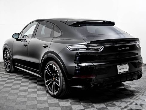 Certified 2023 Porsche Cayenne GTS AWD/4WD image 3