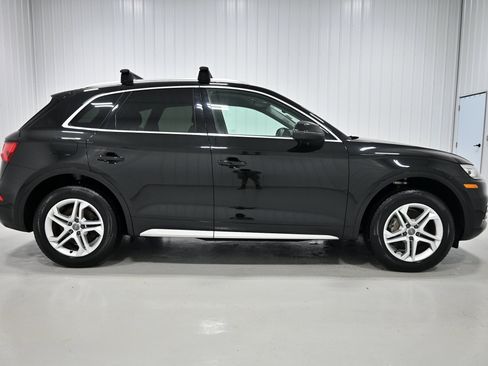 Used 2019 Audi Q5 2.0T Premium AWD/4WD image 35