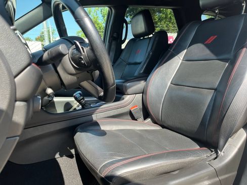 Used 2024 Dodge Durango GT RWD image 8
