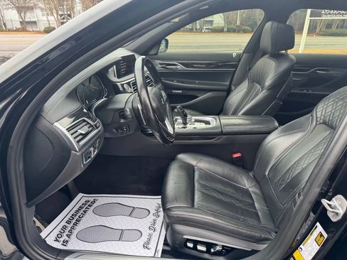 Used 2016 BMW 750i xDrive 750i xDrive Sedan 4D image 15