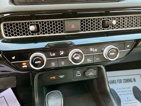 Used 2024 Honda Civic EX image 15