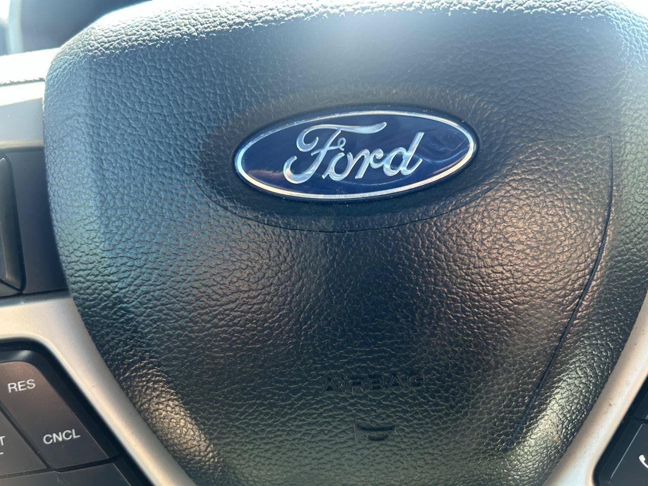 Used 2019 Ford F150 Lariat w/ Equipment Group 502A Luxury AWD/4WD image 19