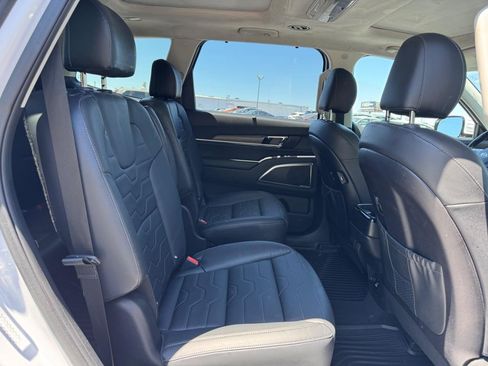 Used 2021 Kia Telluride SX w/ SX Prestige Package AWD/4WD image 11