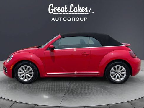 Used 2019 Volkswagen Beetle 2.0T FWD image 2