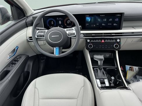 New 2026 Hyundai Tucson SEL Plus w/ Tow & Go Package FWD image 19