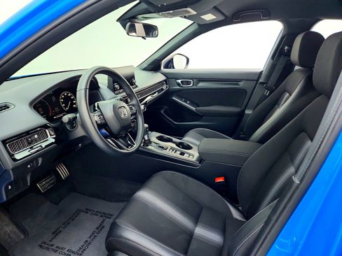 Used 2025 Honda Civic Sport image 11