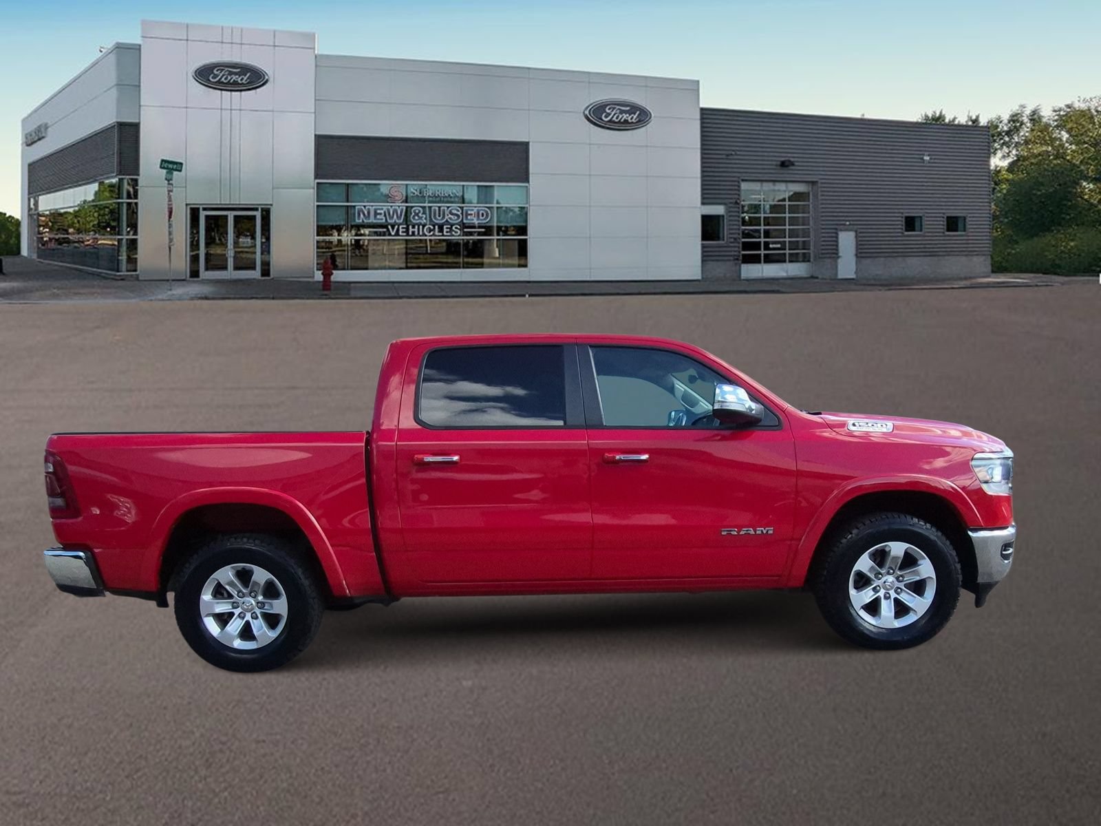 Used 2021 RAM 1500 Laramie AWD/4WD image 10