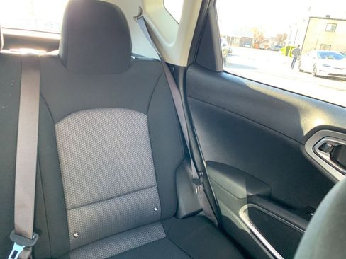 Used 2025 Kia Soul LX w/ LX Technology Package image 35