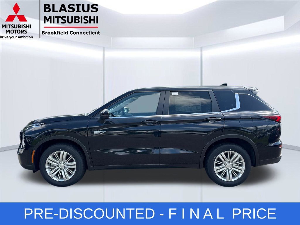 Used 2025 Mitsubishi Outlander ES AWD/4WD image 9