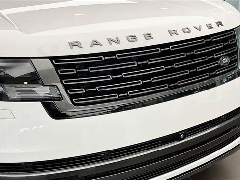 Used 2022 Land Rover Range Rover SE image 62