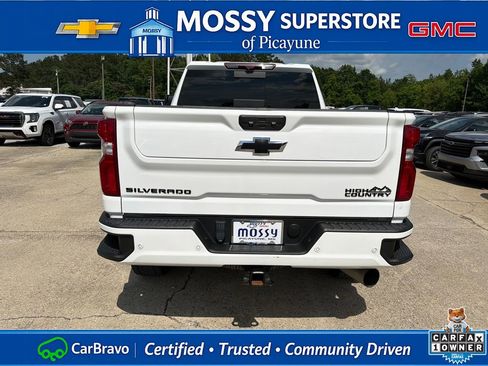 Certified 2024 Chevrolet Silverado 2500 High Country w/ High Country Premium Package AWD/4WD image 5