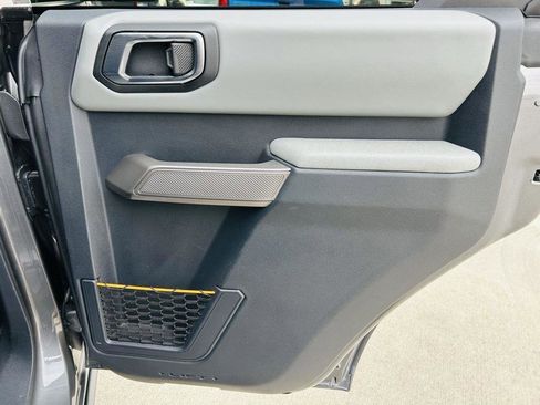 Used 2021 Ford Bronco Badlands image 29