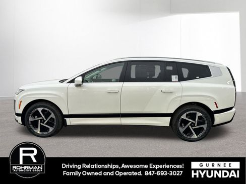 New 2026 Hyundai Ioniq 9 Calligraphy image 6