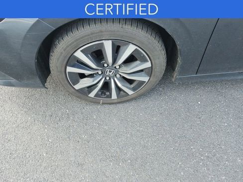Used 2024 Honda Civic EX image 12