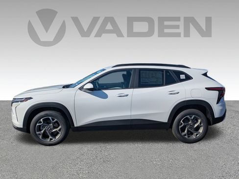 New 2026 Chevrolet Trax LT w/ Driver Confidence Package image 26