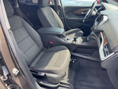 Used 2019 GMC Terrain SLE FWD image 18