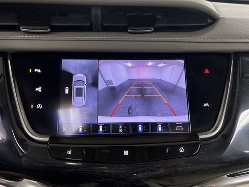 Certified 2020 Cadillac XT6 Premium Luxury FWD image 15