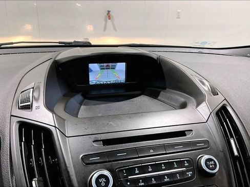 Used 2018 Ford Escape SE image 14