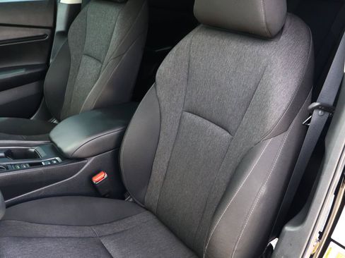 Used 2025 Honda Accord SE image 13
