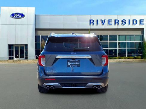 Used 2020 Ford Explorer Platinum w/ Premium Technology Package image 5