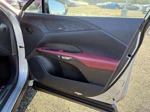 Used 2025 Lexus RX 500h F Sport image 15