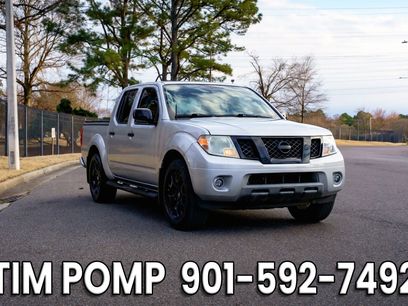 Used 2020 Nissan Frontier SV w/ Midnight Edition Floor Mats