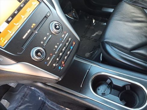 Used 2017 Lincoln MKC Reserve image 51