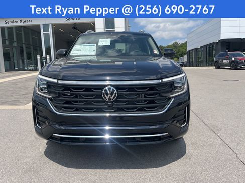 New 2026 Volkswagen Atlas SEL Premium R-Line AWD/4WD image 2