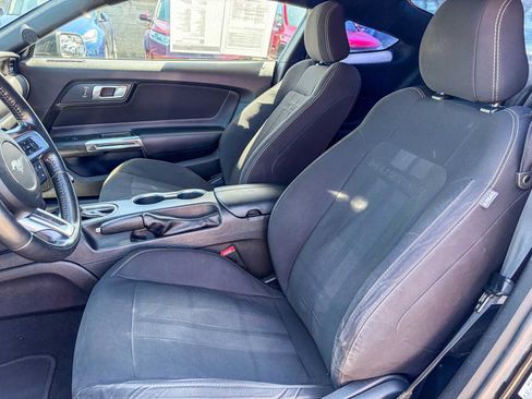 Used 2019 Ford Mustang GT w/ GT Performance Package RWD image 16