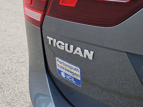 Used 2021 Volkswagen Tiguan S AWD/4WD image 12