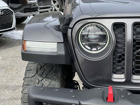 Used 2021 Jeep Gladiator Rubicon AWD/4WD image 8