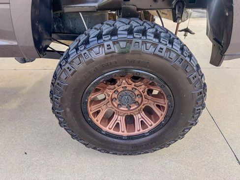 Used 2020 RAM 2500 Laramie image 8