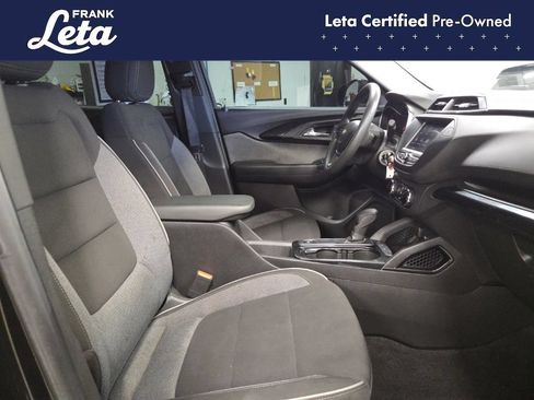 Used 2022 Chevrolet TrailBlazer LS FWD image 19
